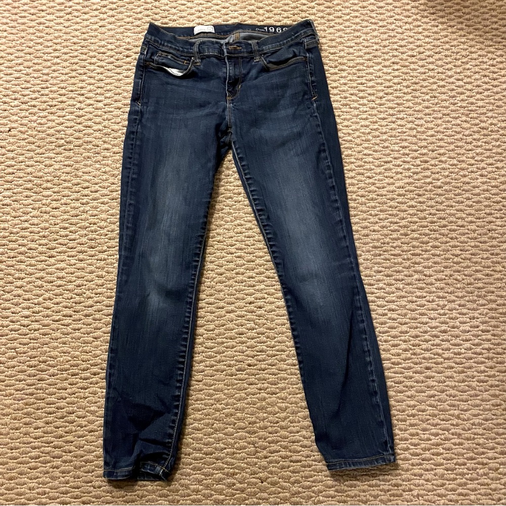 Gap Women’s Jeans 27S or 4 Rinse Dark Wash Resolution Slim Straight Leg